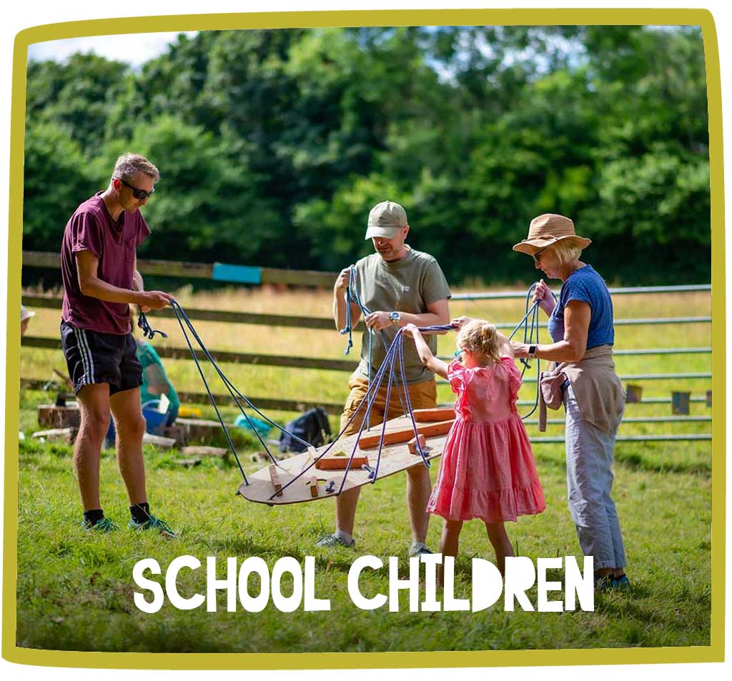 Families working together and doing team building activities at Bosinver